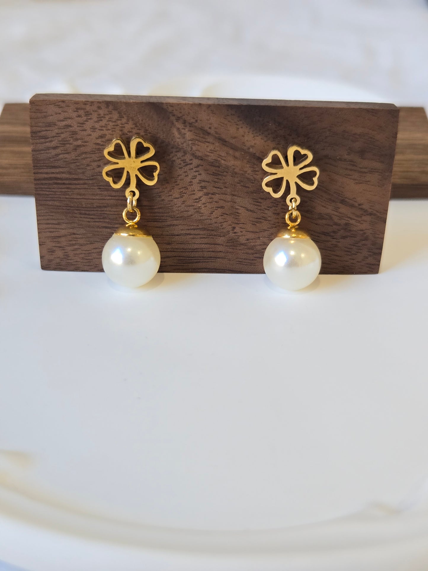 Shape Drop Studs