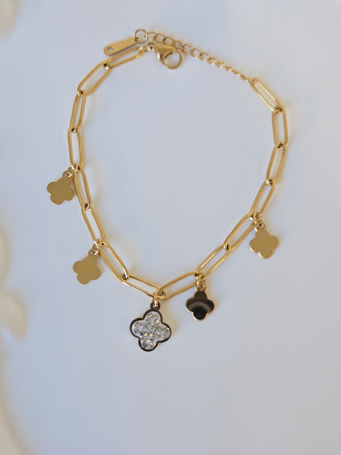 Clover Charm Chain Bracelet