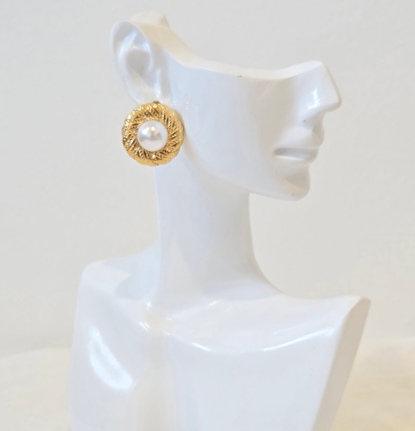 Round Pearl Golden Studs