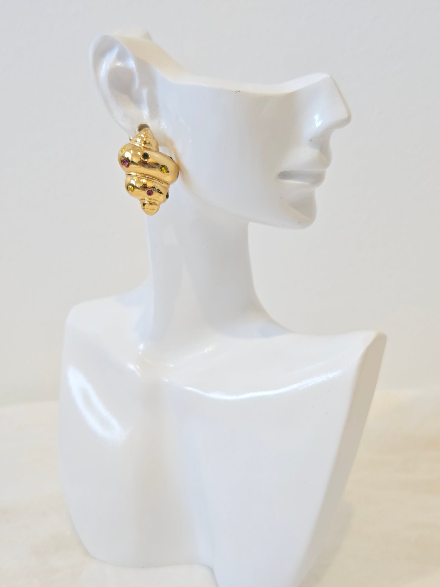Croissant Shape Stud Earrings