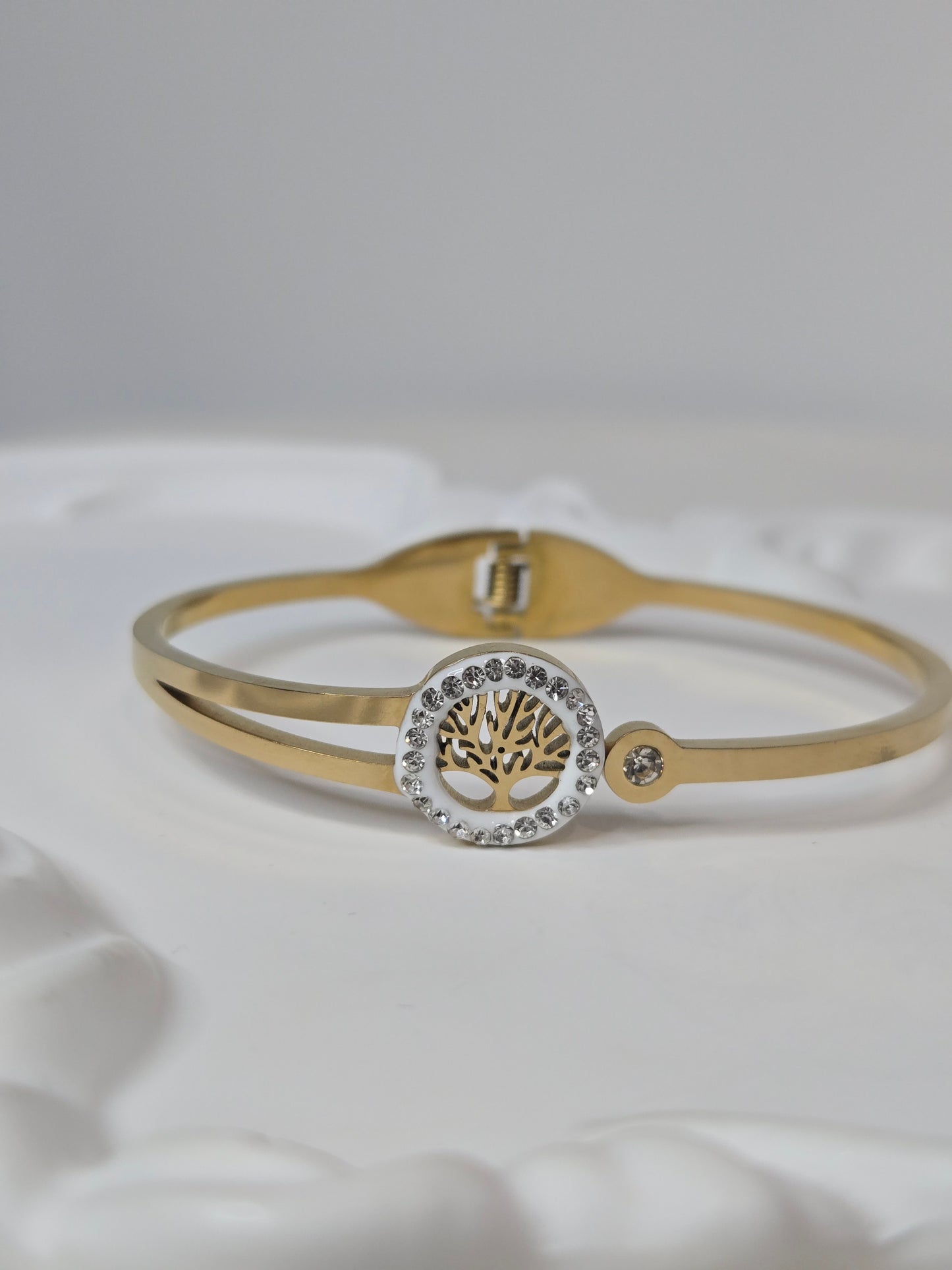 18k Gold Plated Bangle Bracelet