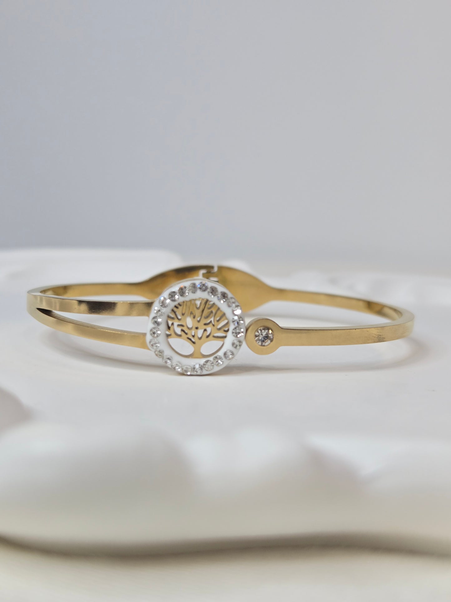 18k Gold Plated Bangle Bracelet