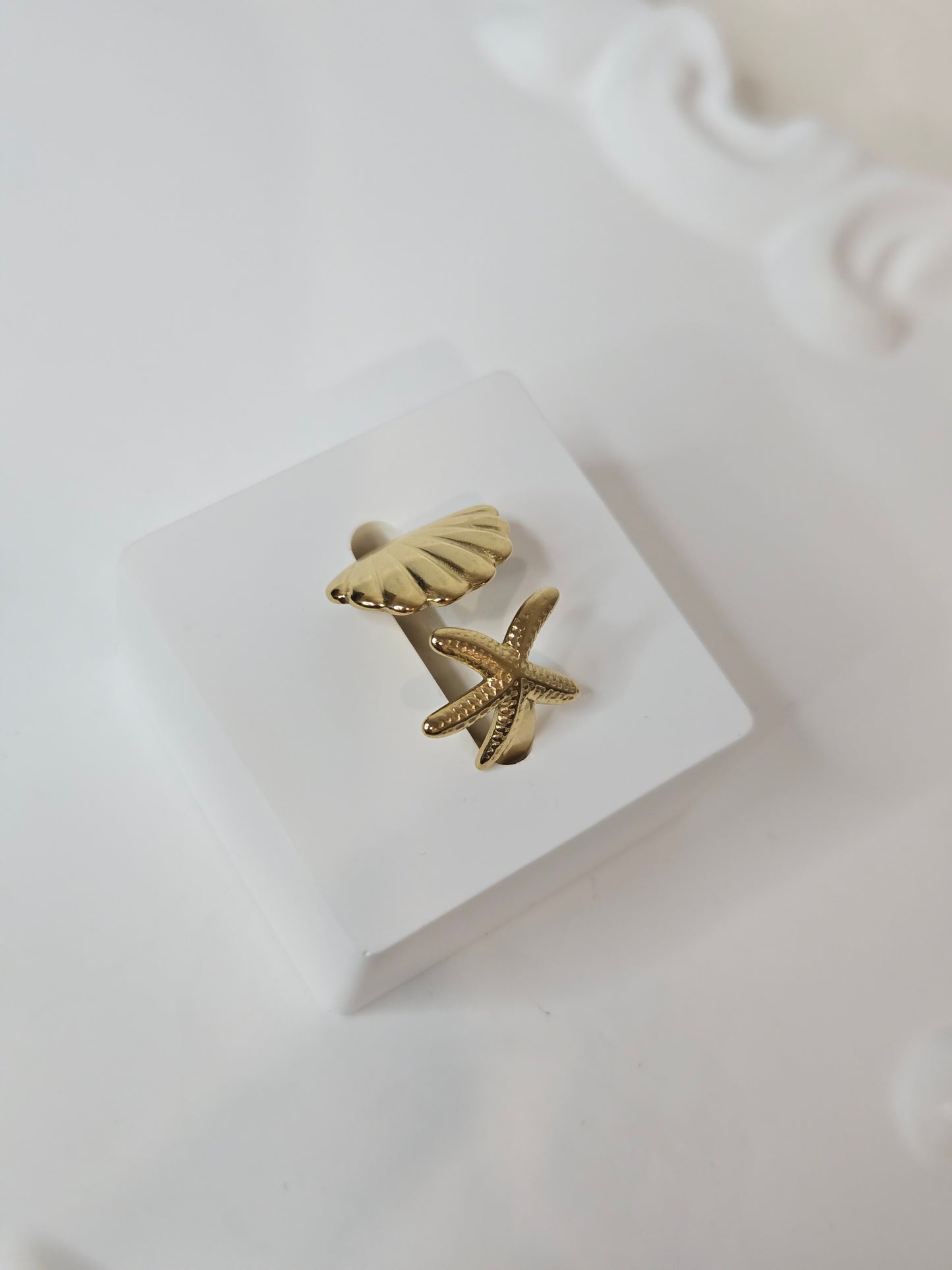 Ocean Series Golden Ring