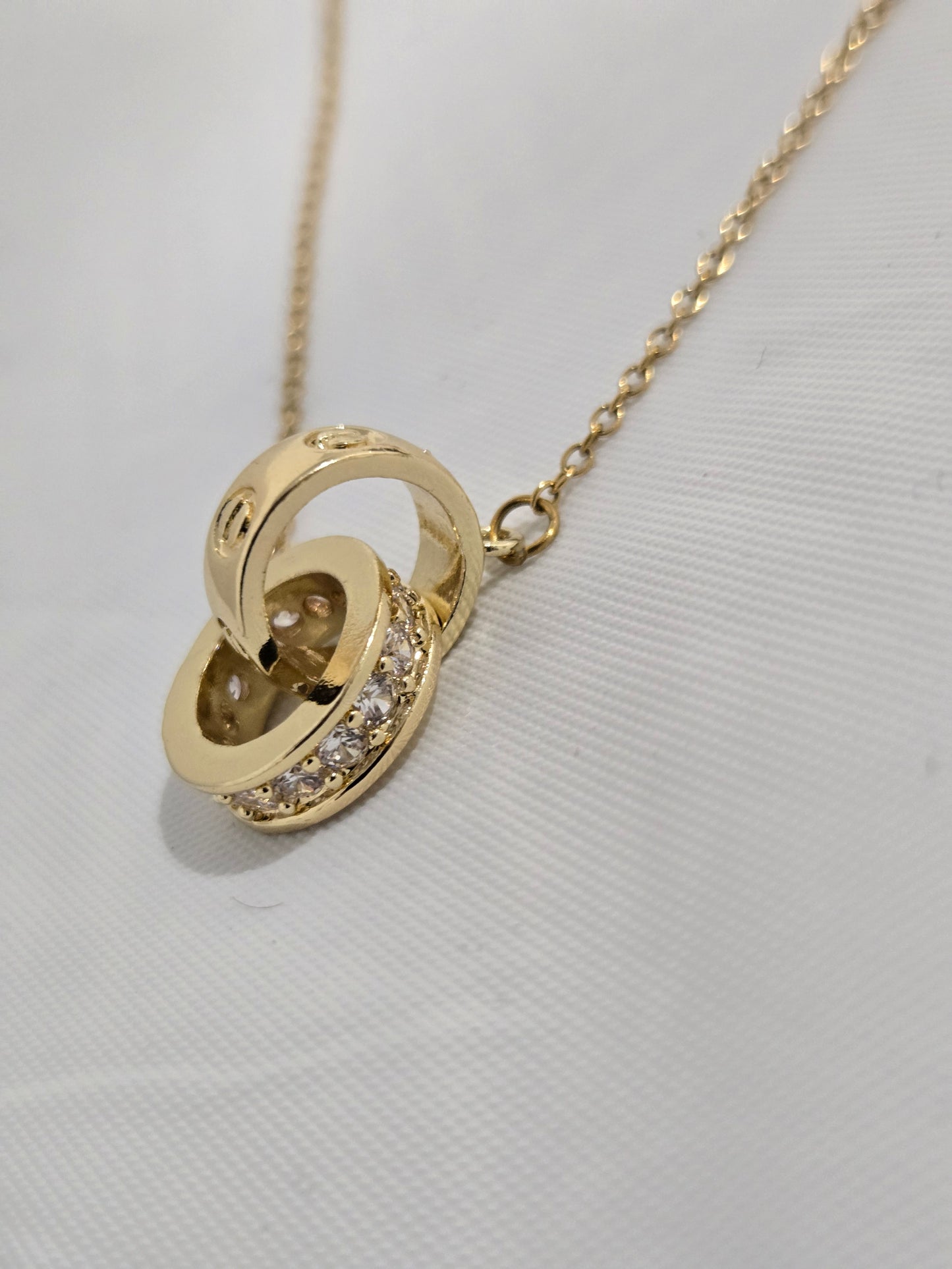 Interlockable Necklace Hoop 18K Gold Plated