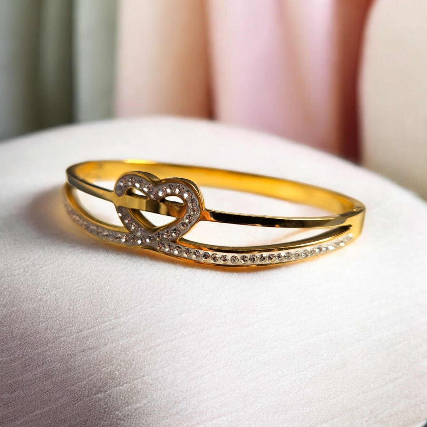 Diamond Heart Gold Openable Bangle Bracelet