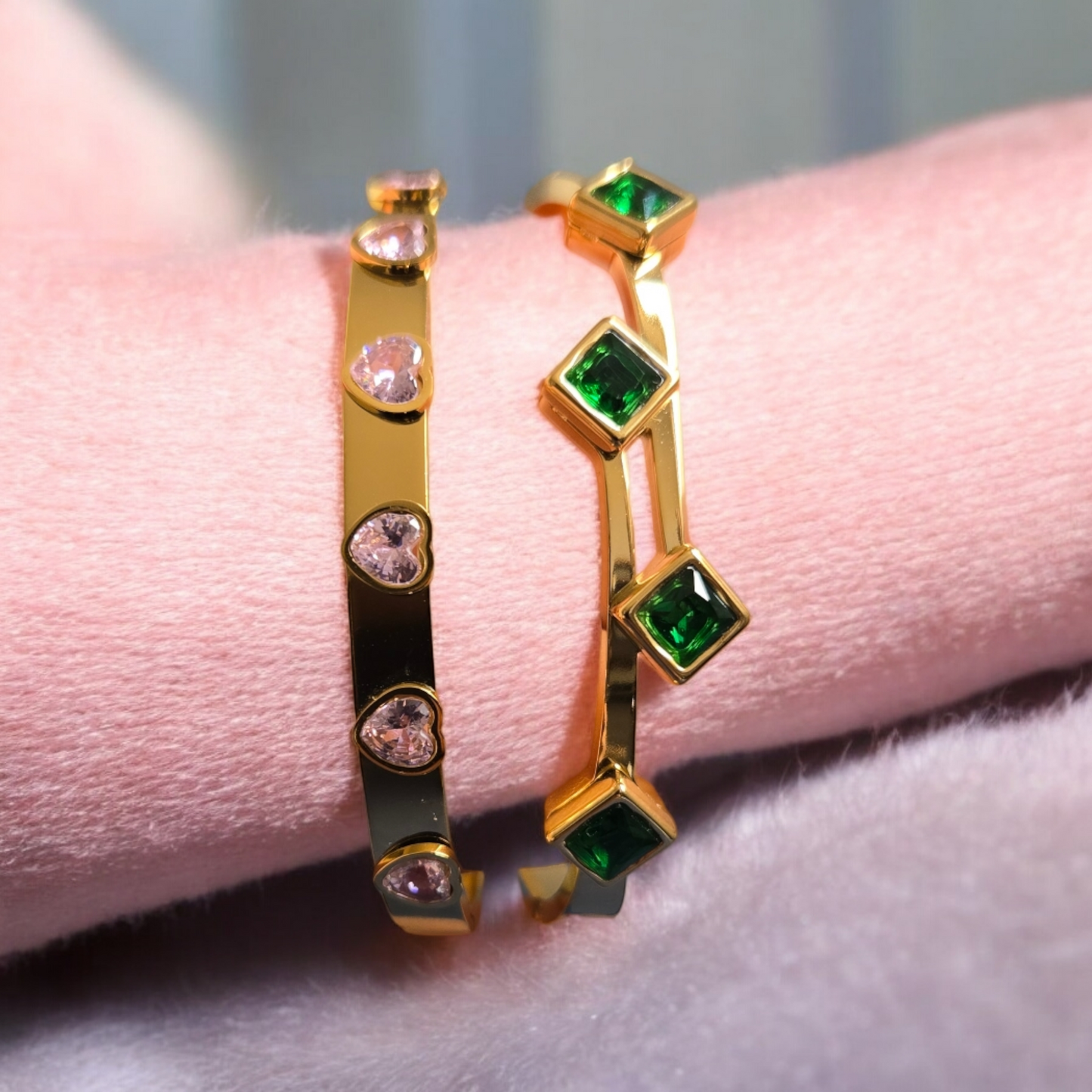 Openable Green Stone Bangle Bracelet
