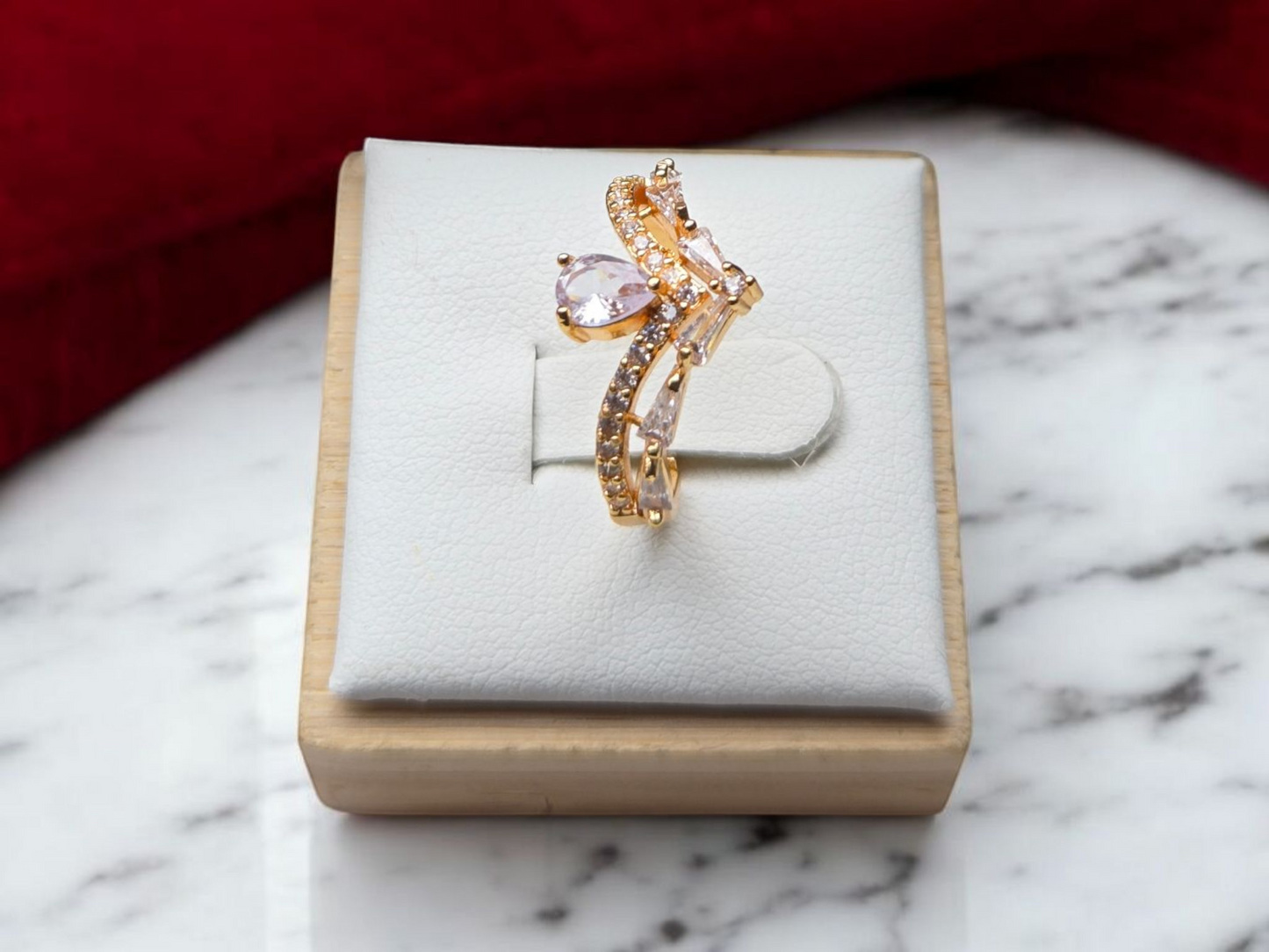 V Pattern Adjustable Ring
