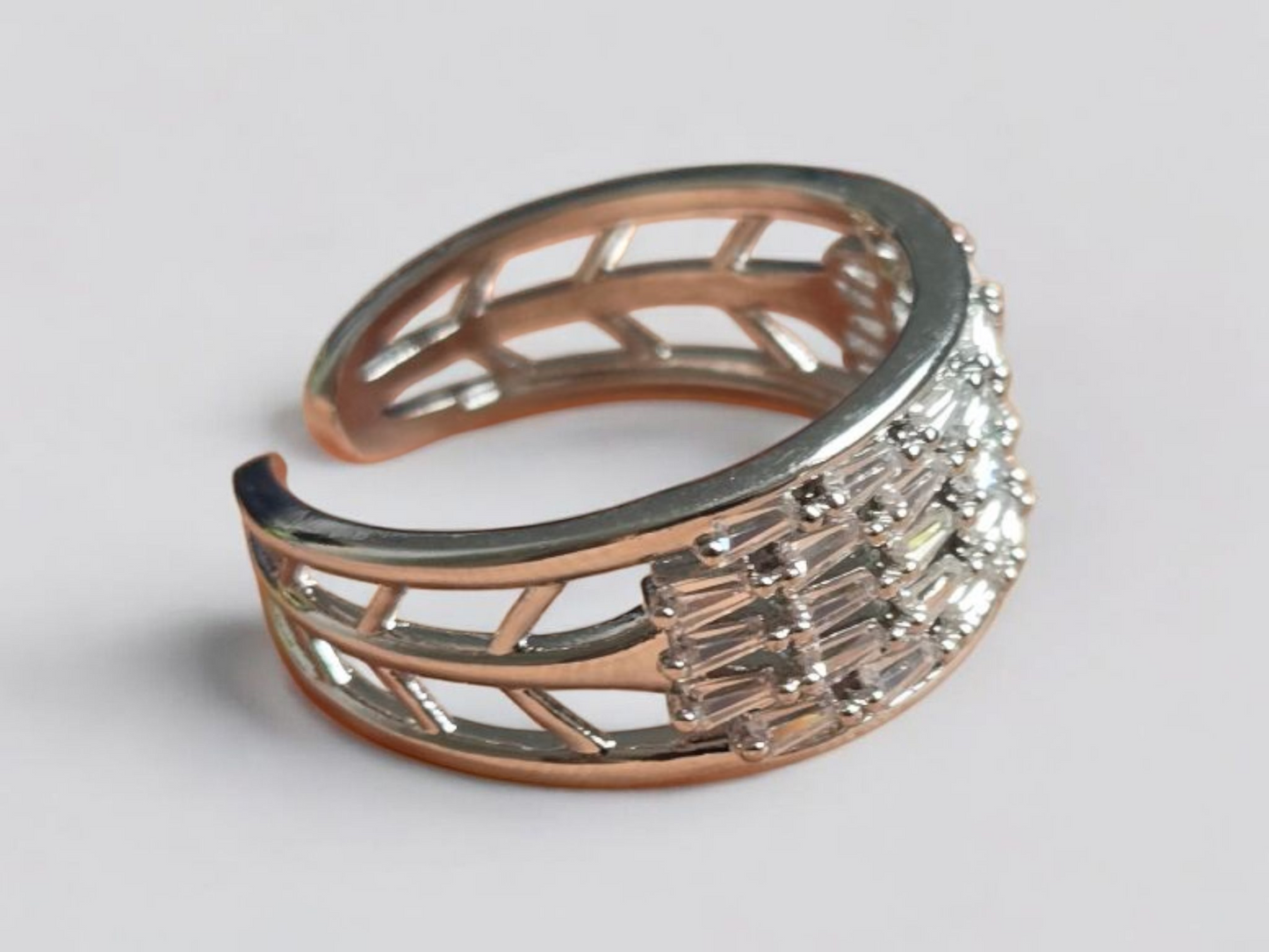 Criss-Cross Band Ring