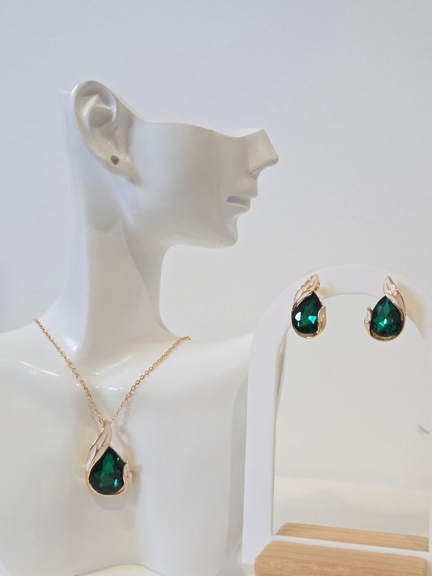 Emerald Green Locket Earrings Pendant Set