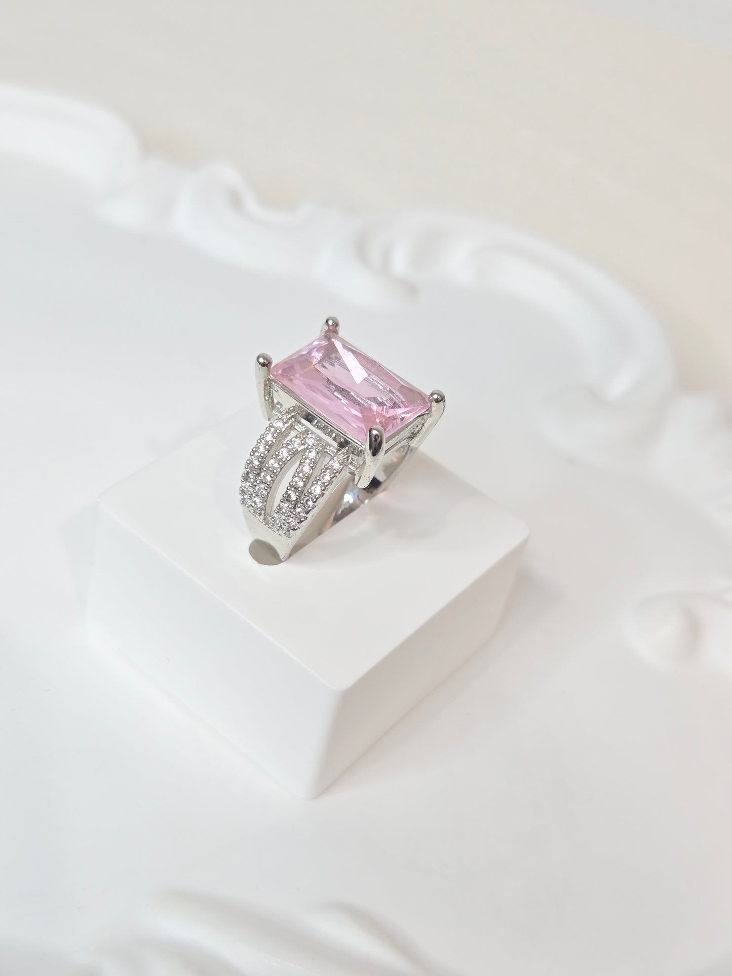 Cocktail Adjustable Ring