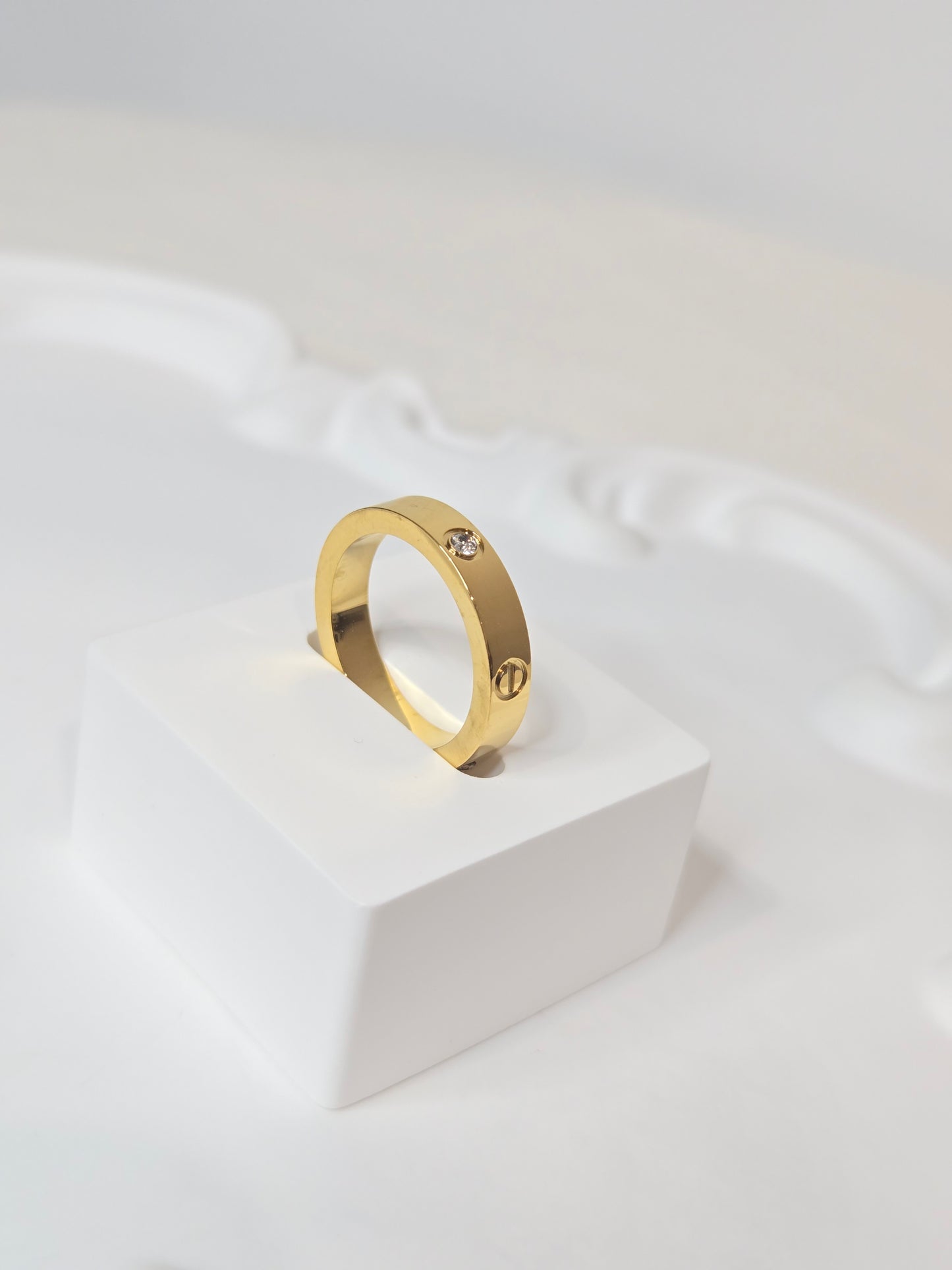 Love Band Ring