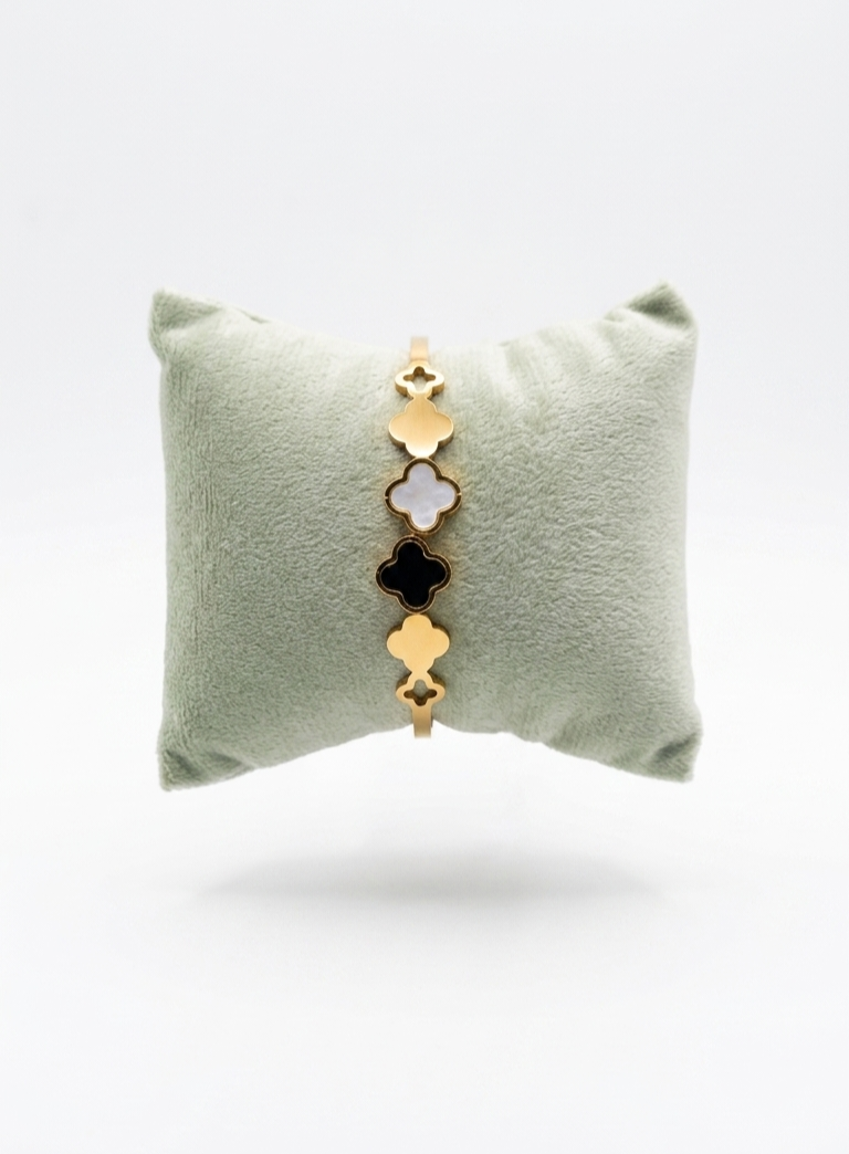 Luxe Four-leaf Clover Hinge Bangle Bracelet