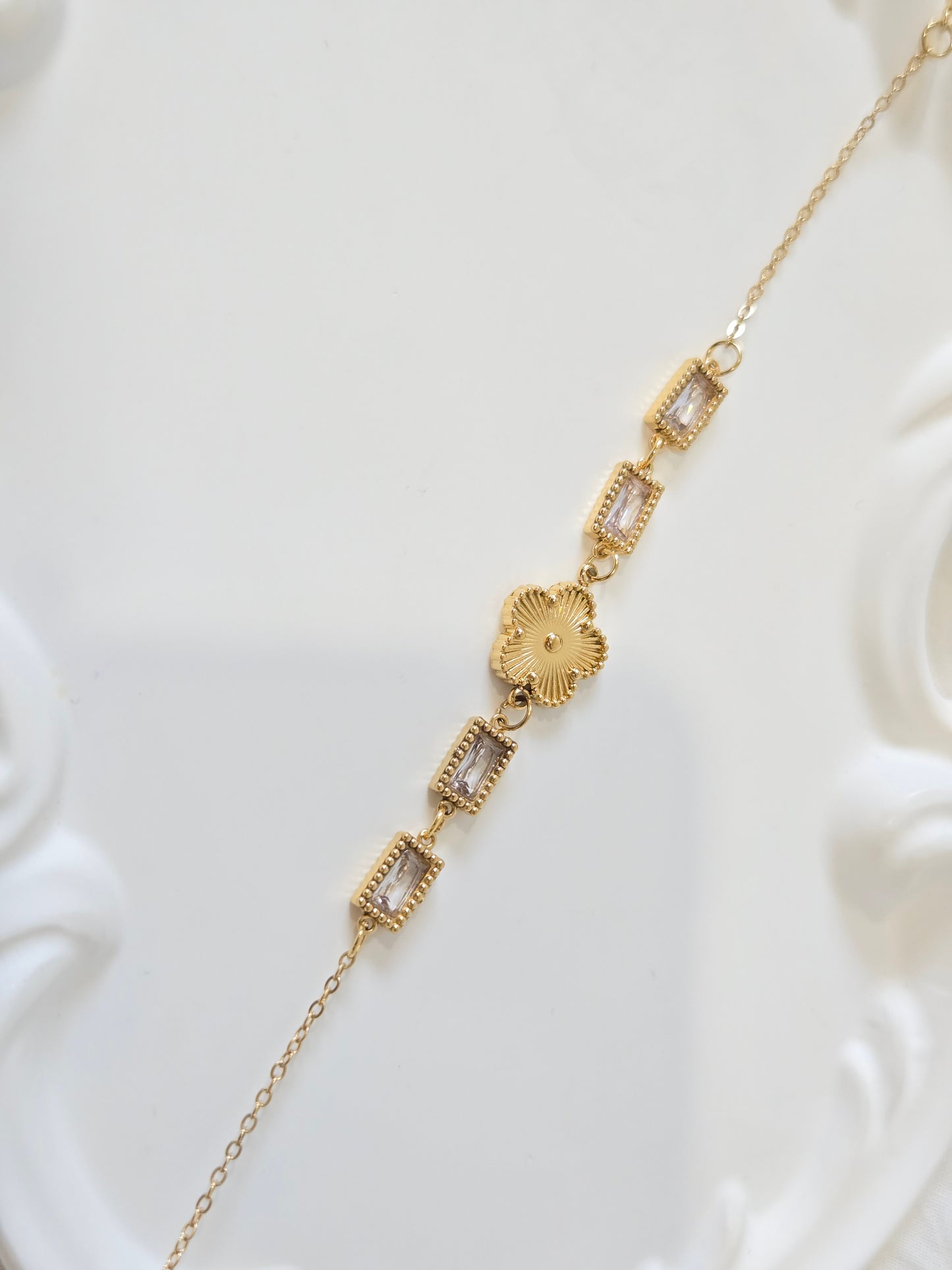 Clover Chain Bracelet