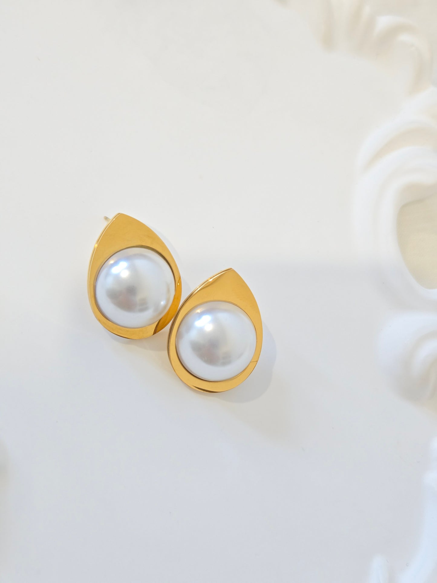 Almond Pearl Stud Earrings