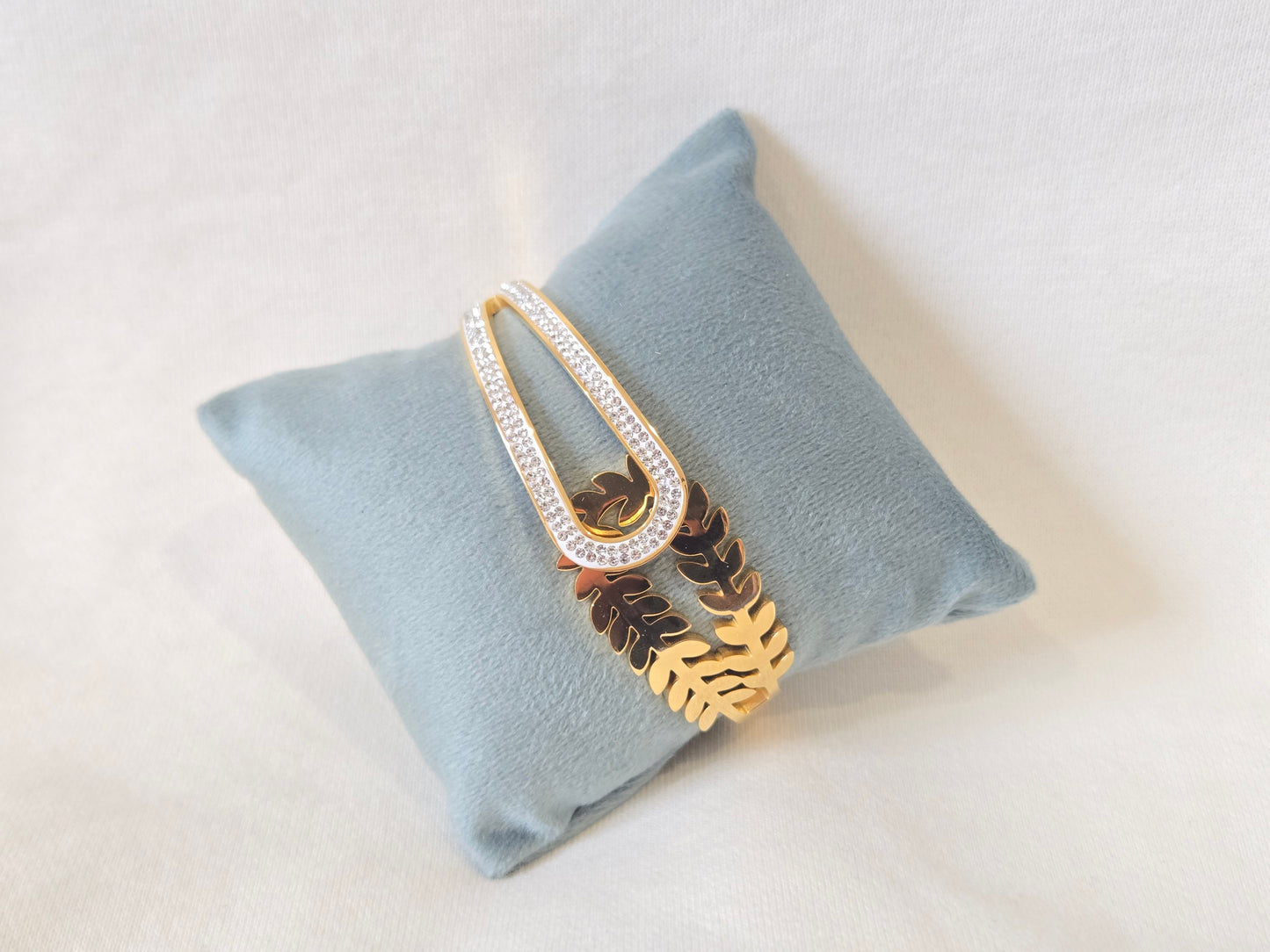Leaf U Bangle Bracelet