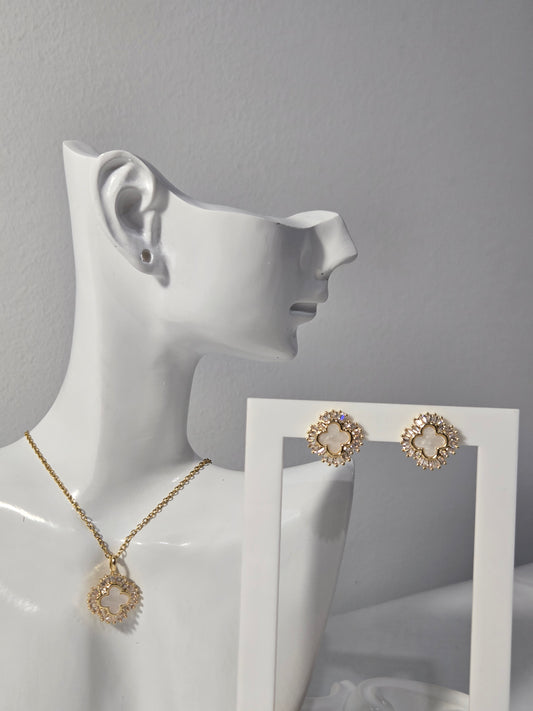 Sparkly White Clover Necklace Earrings Set