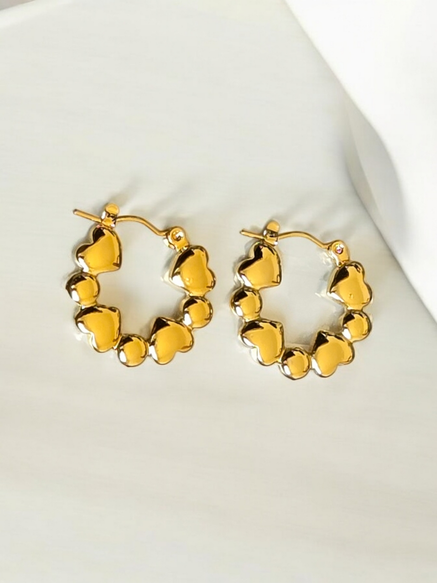 Gold Round Heart Small Hoop Earrings