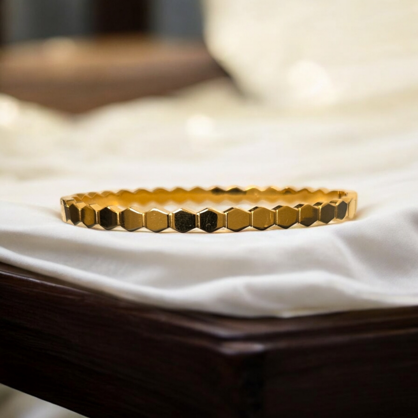 Hexa Style Bangle
