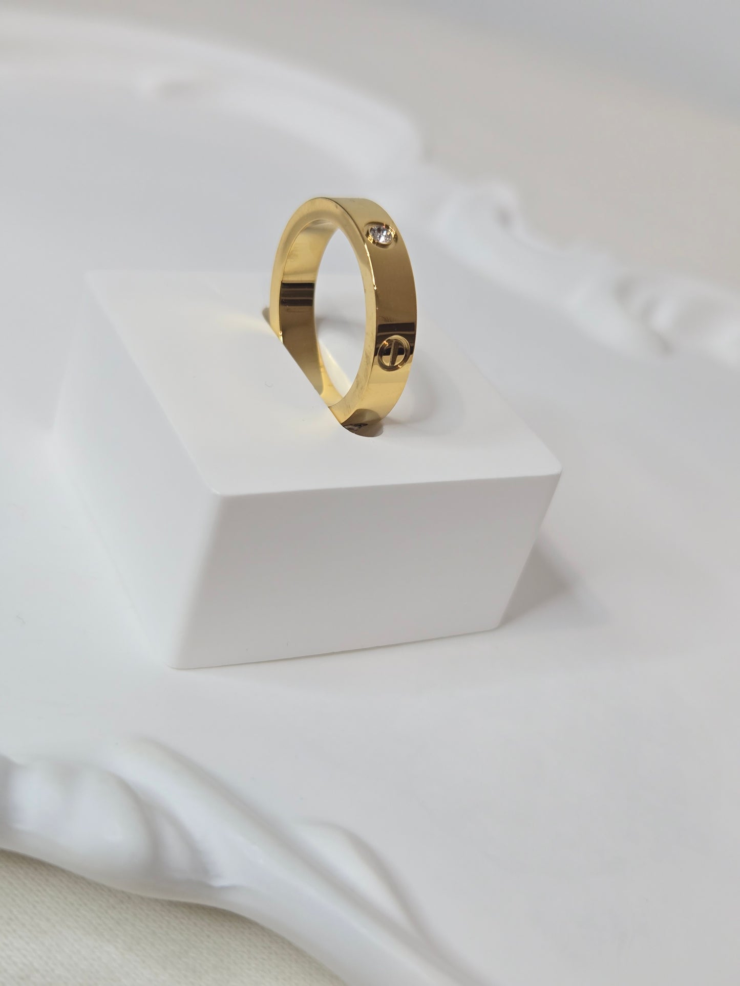 Love Band Ring