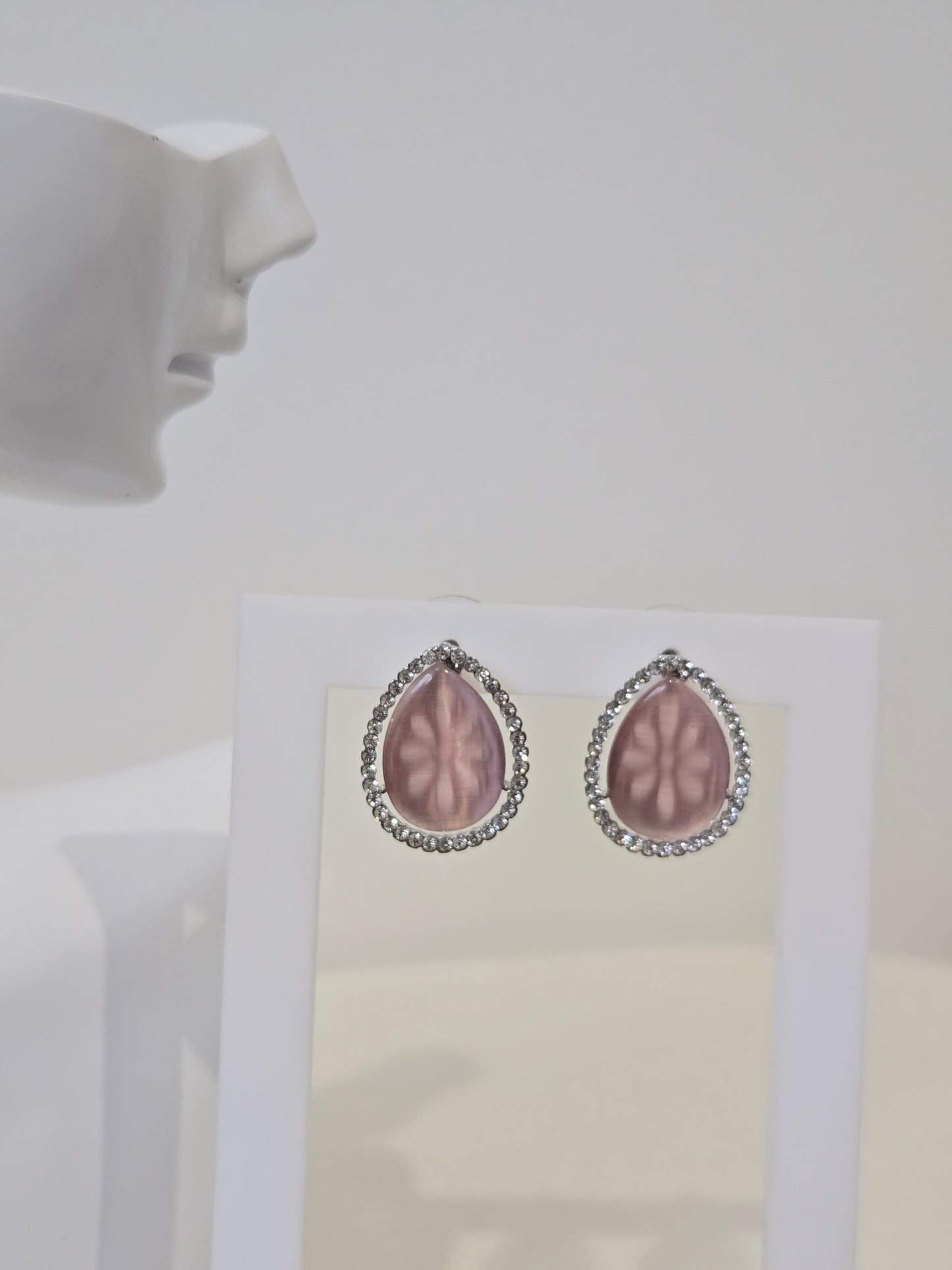 Monalisa Stone Locket and Earrings Necklace Pendant set