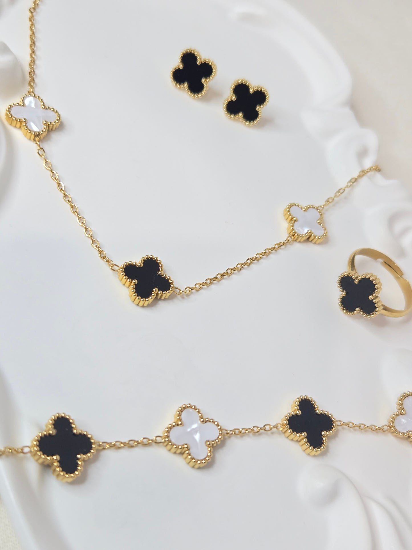 Black White Clover Four Piece Pendant set