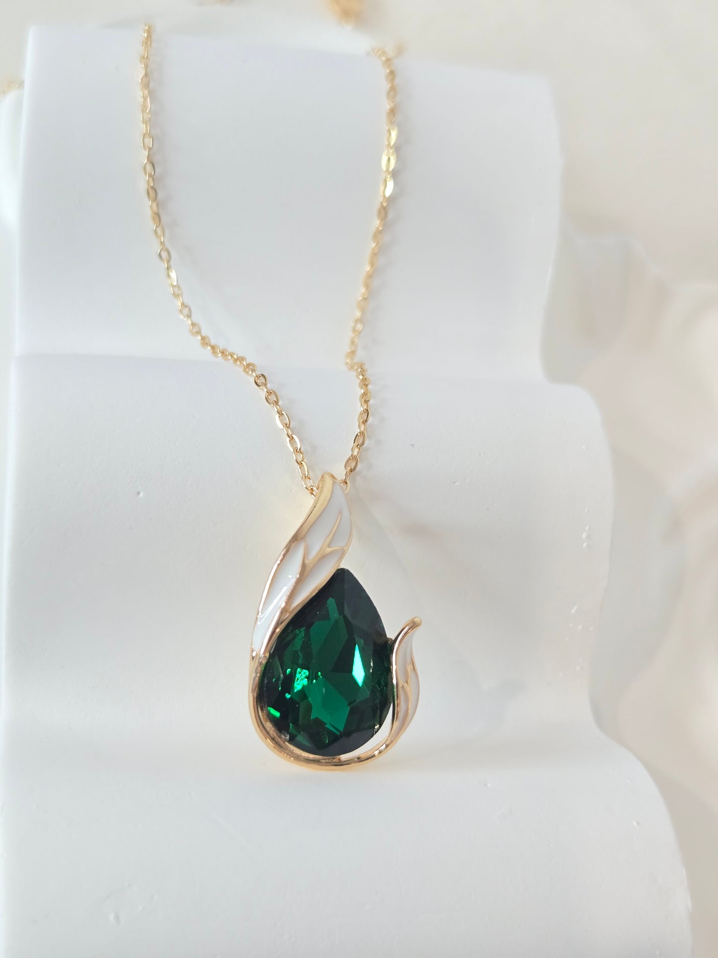 Emerald Green Locket Earrings Pendant Set