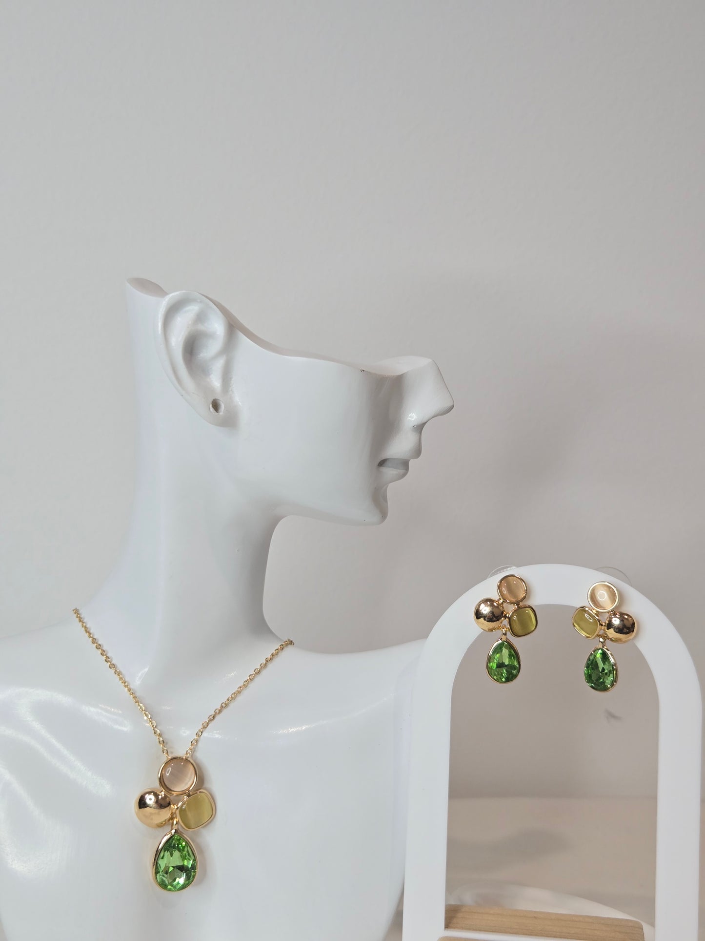 Multi-Green Locket Earrings Stunning Pendant set
