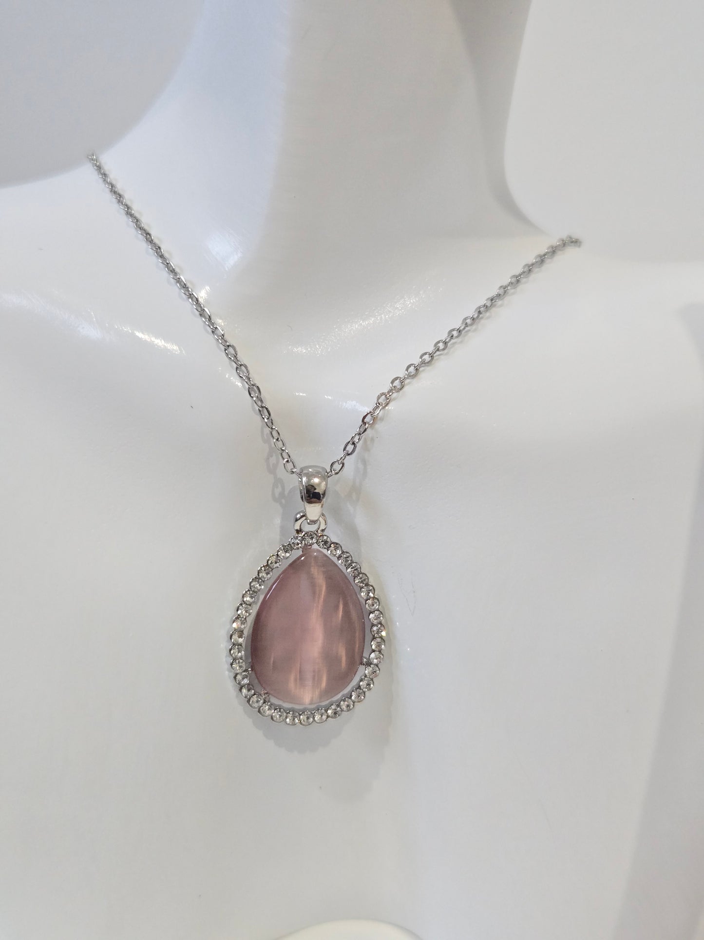 Monalisa Stone Locket and Earrings Necklace Pendant set