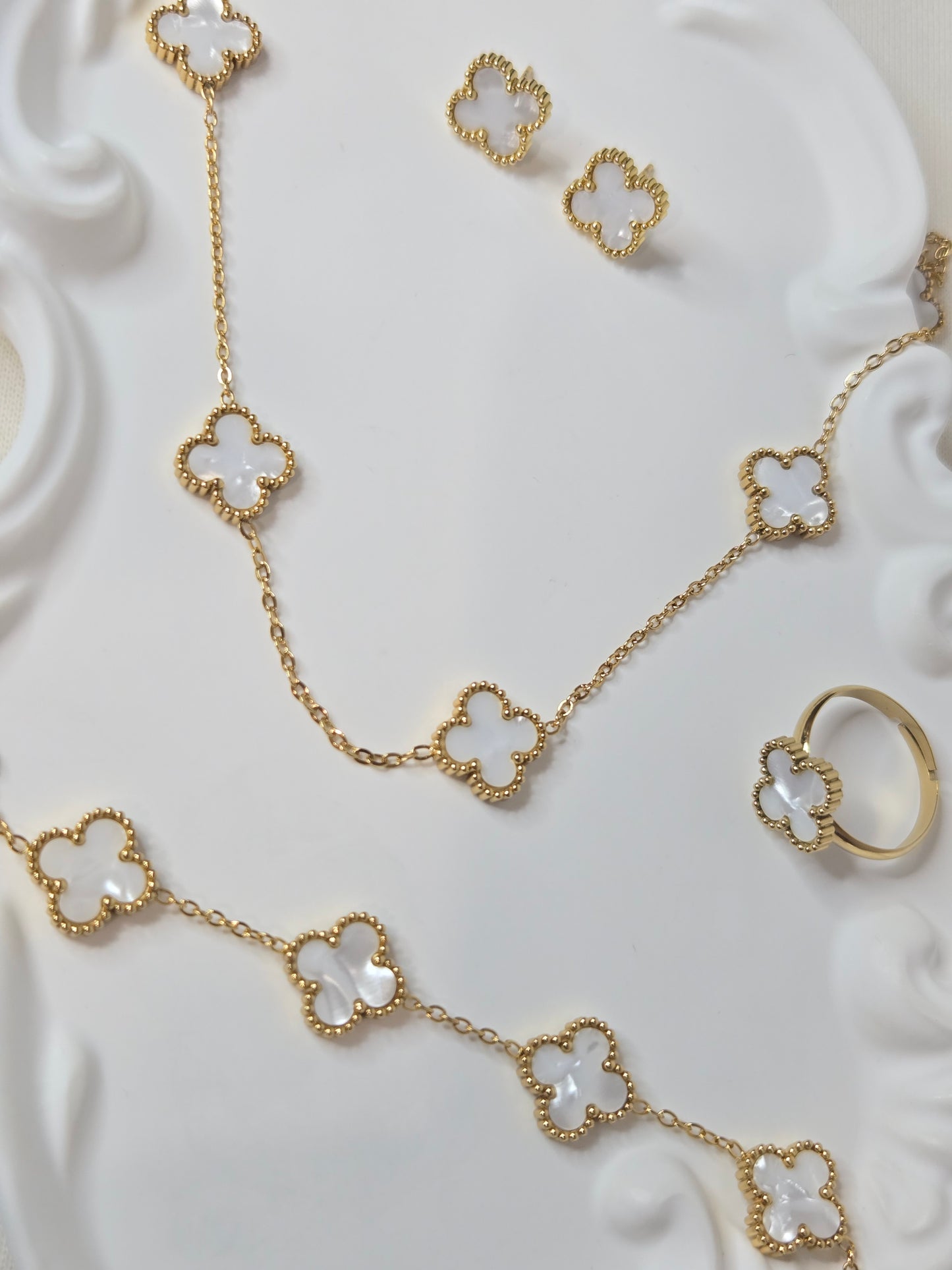 White Clover Four Piece Pendant set